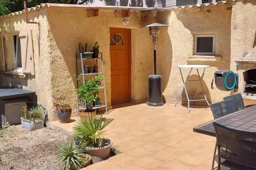 Studio Avignon Une Seule Piece - last minute hotel in Avignon