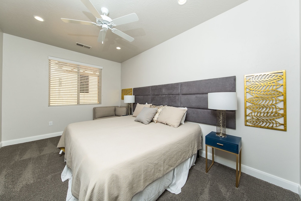 Town Center Resort - photo 275
