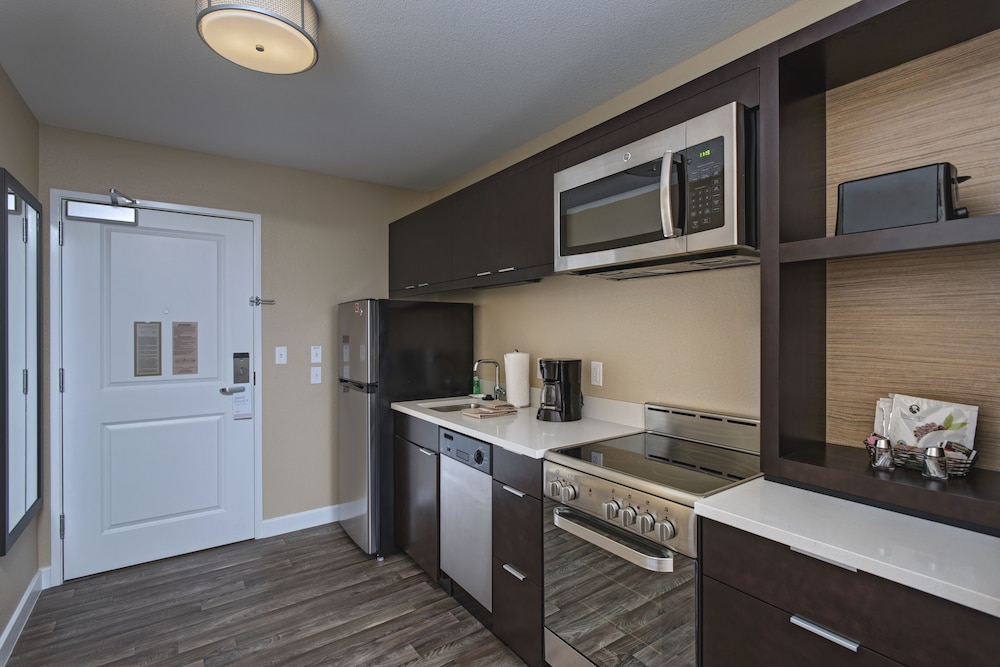 TownePlace Suites by Marriott Columbia - photo 10