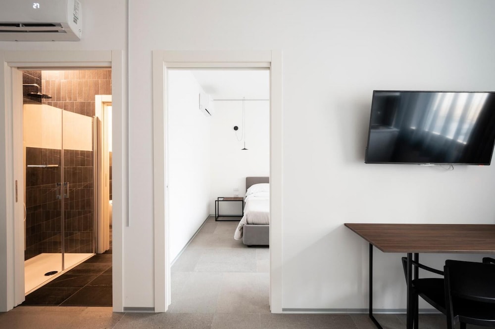 Alkamuri Posh Hotel Spa 103 Suite Superior