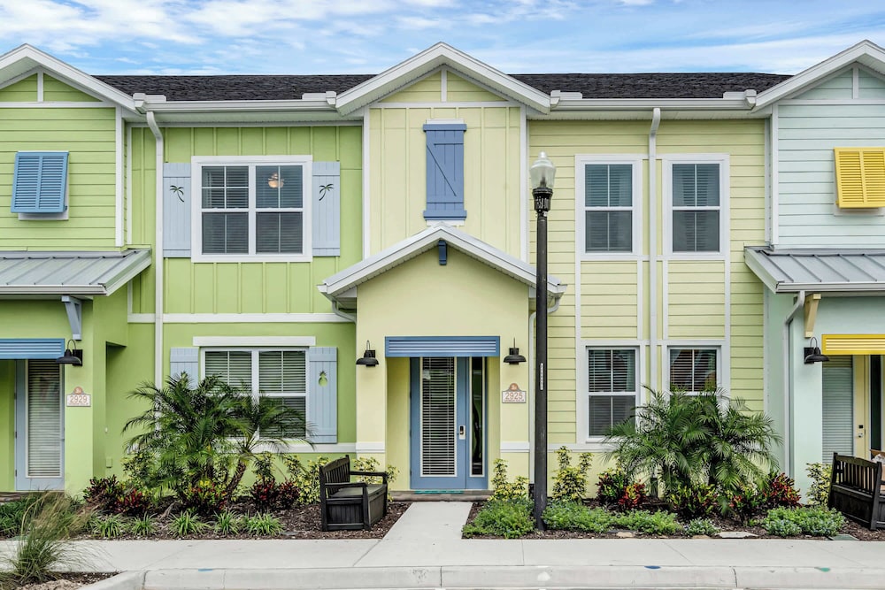 Caribbean Dreamin Vibrant Margaritaville Resort - photo 40
