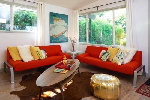 Stayinmydistrict Modern Mid Century Retreat — Beaverton