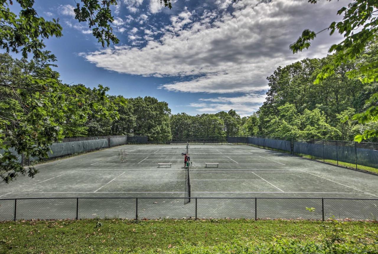 Idyllic Wintergreen Condo with Resort Amenities - photo 29