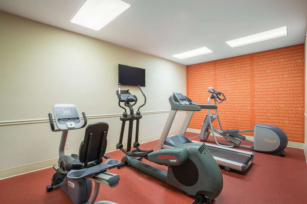 La Quinta Inn & Suites by Wyndham Conference Center Prescott - photo 9