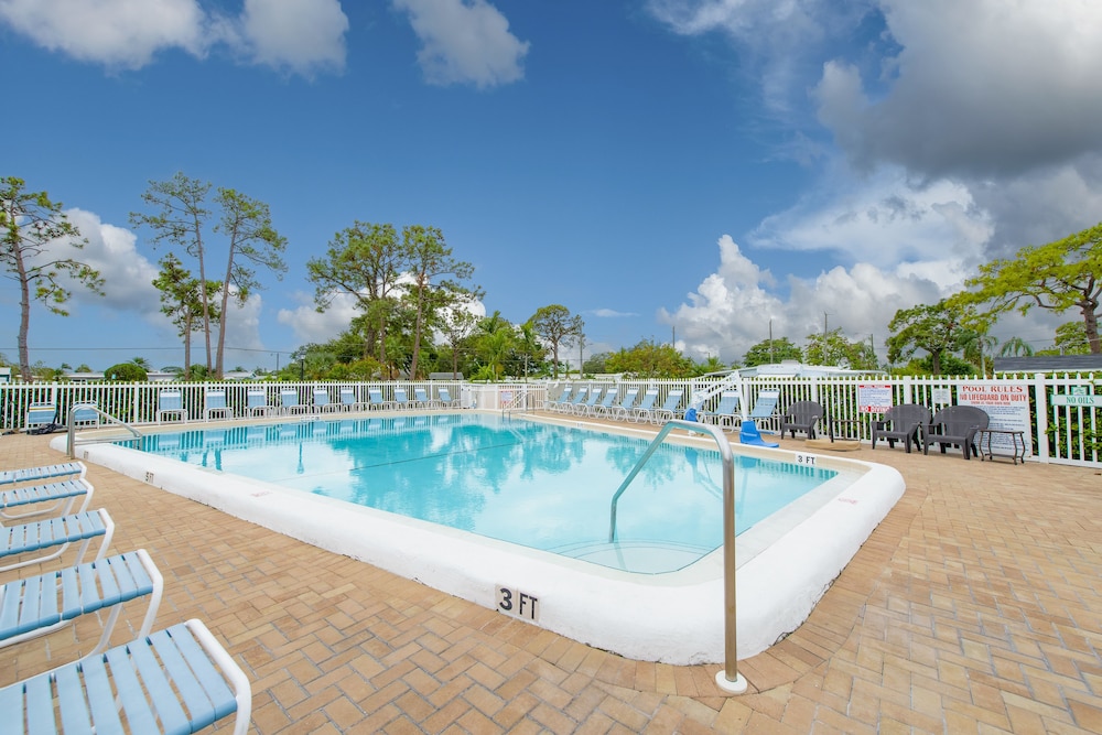 Arbor Terrace RV Resort - photo 13