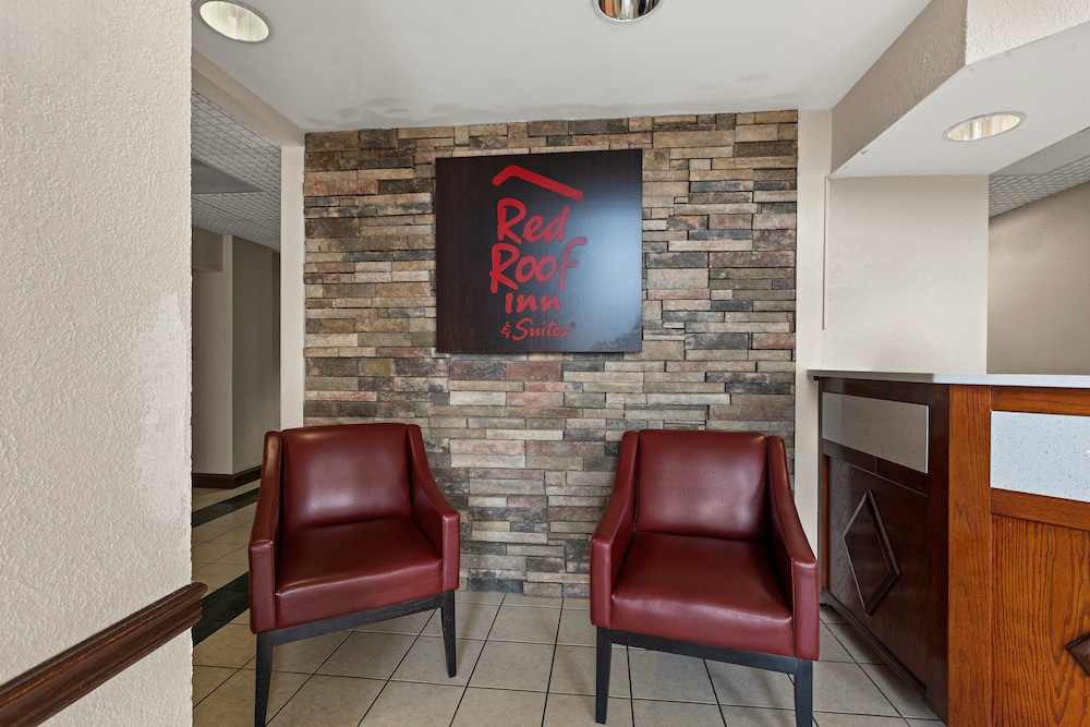 Red Roof Inn & Suites Newnan - photo 5