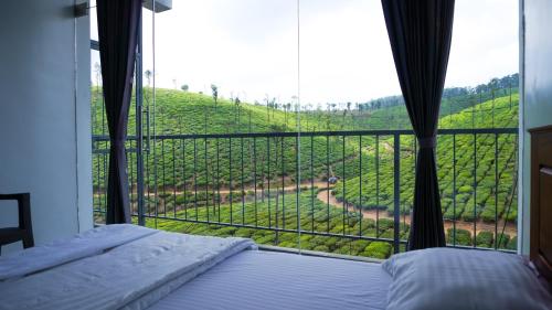 Zen Vista — Valparai