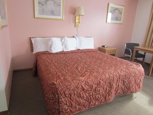 Cloud 9 Motel - photo 19