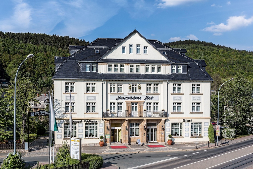 Ringhotel Neustädter Hof - carbon neutral hotel in Schwarzenberg