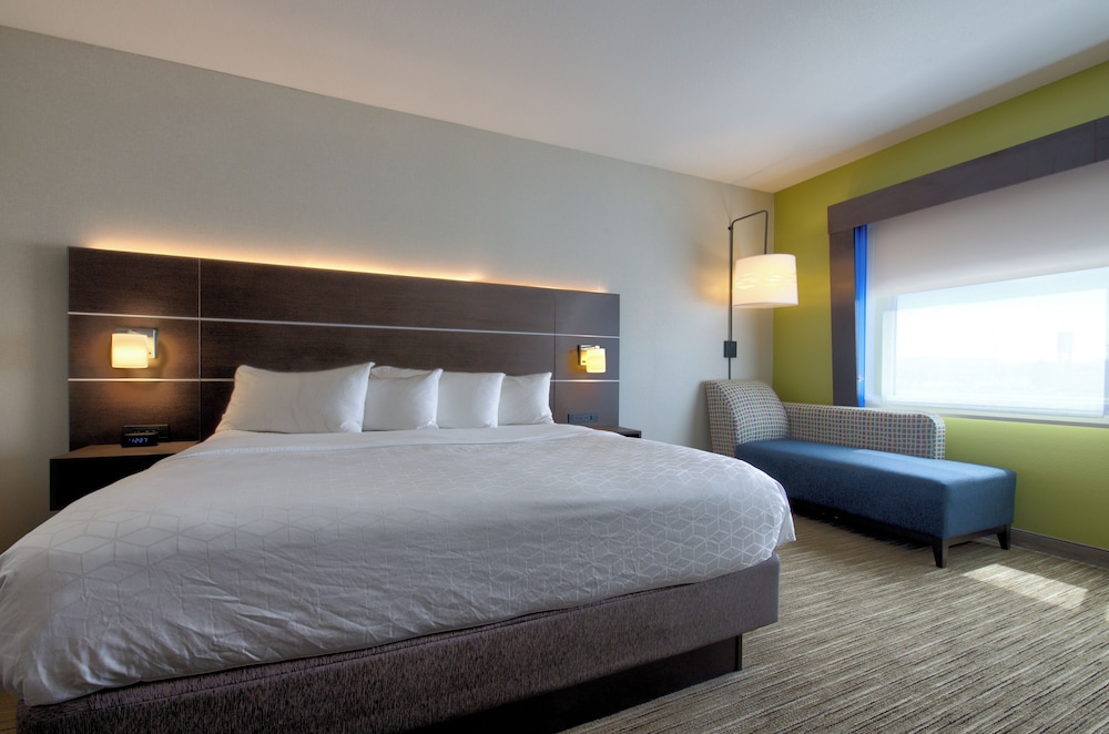 Holiday Inn Express & Suites Onalaska La Crosse Area by IHG - photo 4