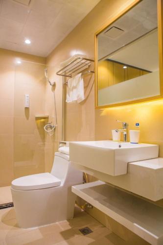 Elan Hotel — hotel in Qianjiang