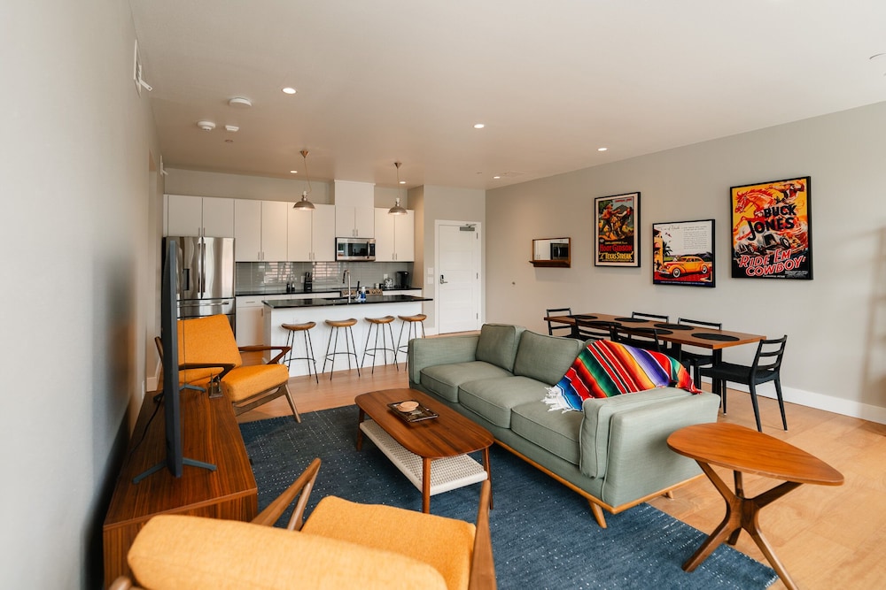 Western 1924 Luxury Lofts — 5-Star Luxury Hotel in Martindale, United States