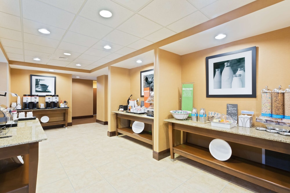 Hampton Inn Leesburg Tavares - photo 29