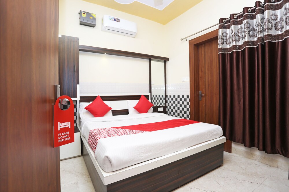 OYO 30451 Hotel Yaduvanshi in Hisar, India