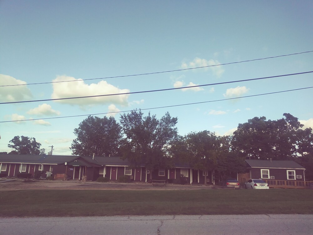 Headwaters Motel Warsaw