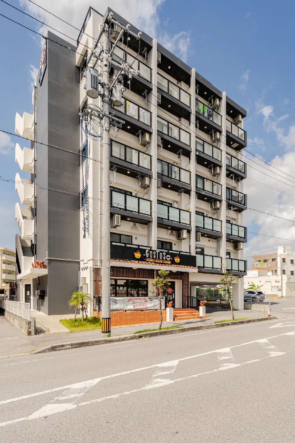 Yaesechou Grw Nyweekly in Unknown City, Japan