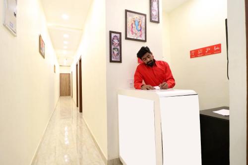 Hotel Cloud 9 by OYO Rooms in Chandigarh, India