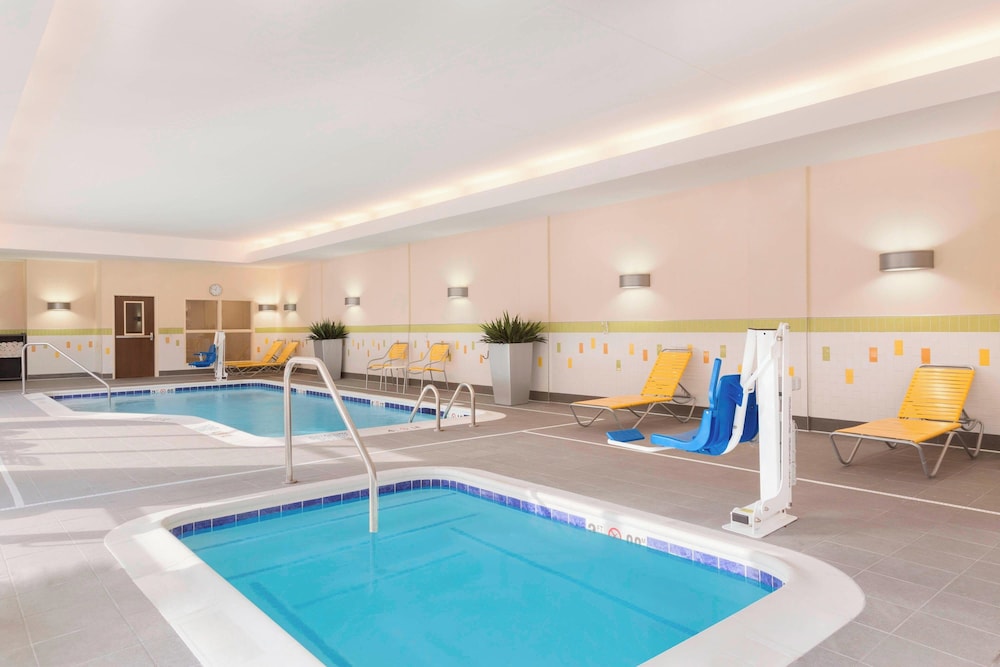Fairfield Inn & Suites Pittsburgh Airport Robinson Township - photo 15