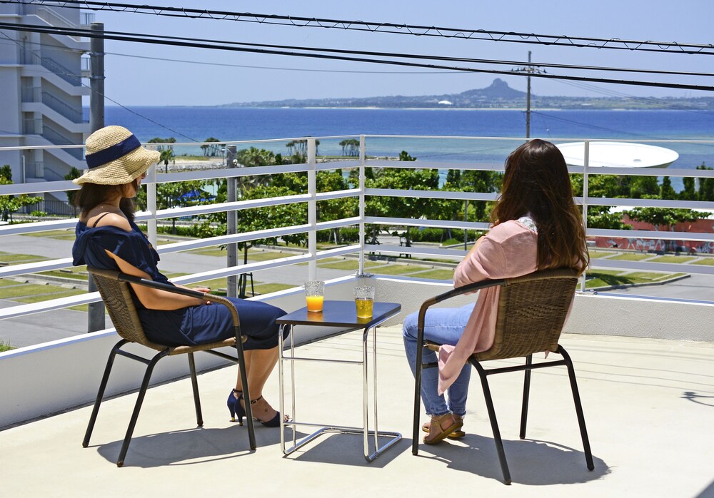 Ocean view terrace BISE - carbon neutral hotel in Nago