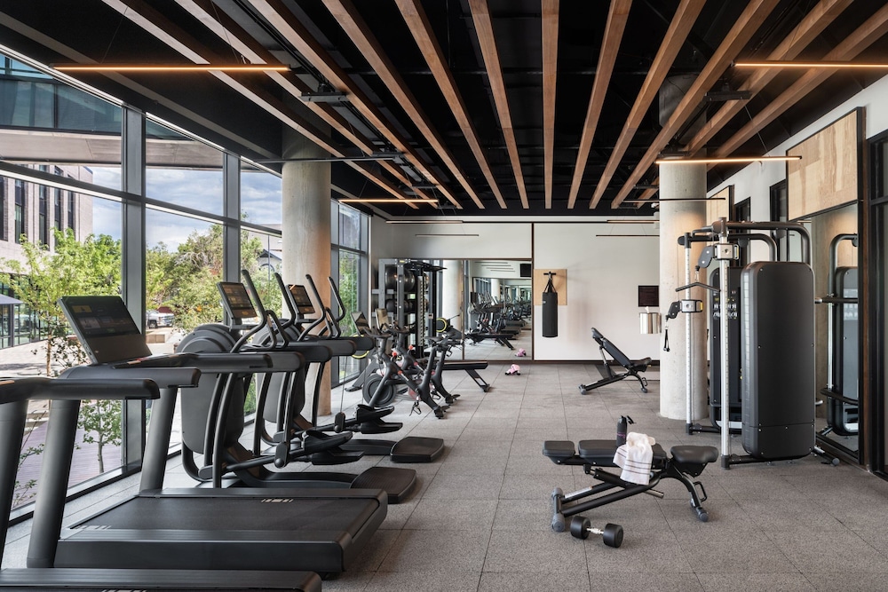 Moxy Boulder University - photo 26