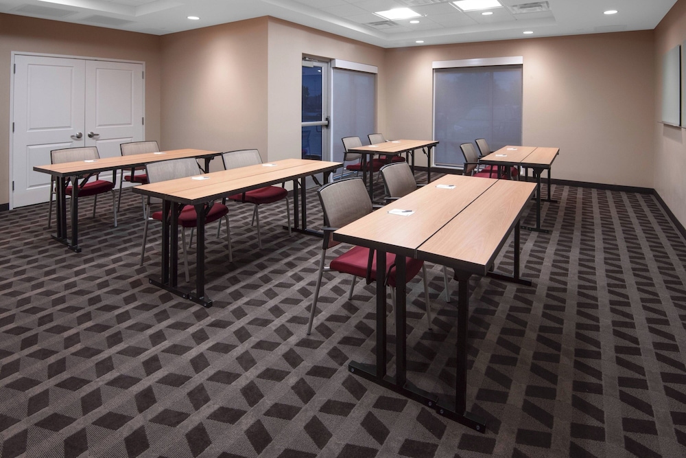 TownePlace Suites by Marriott St. Louis Edwardsville IL - photo 29