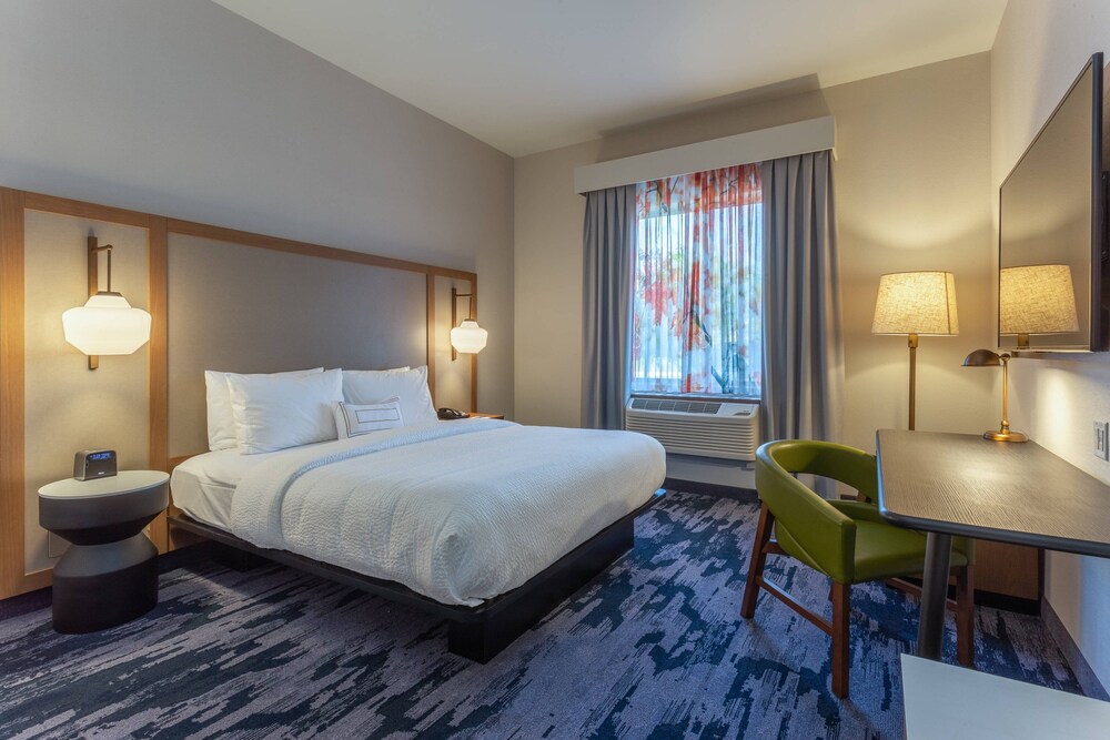Fairfield Inn & Suites by Marriott Franklin - photo 9