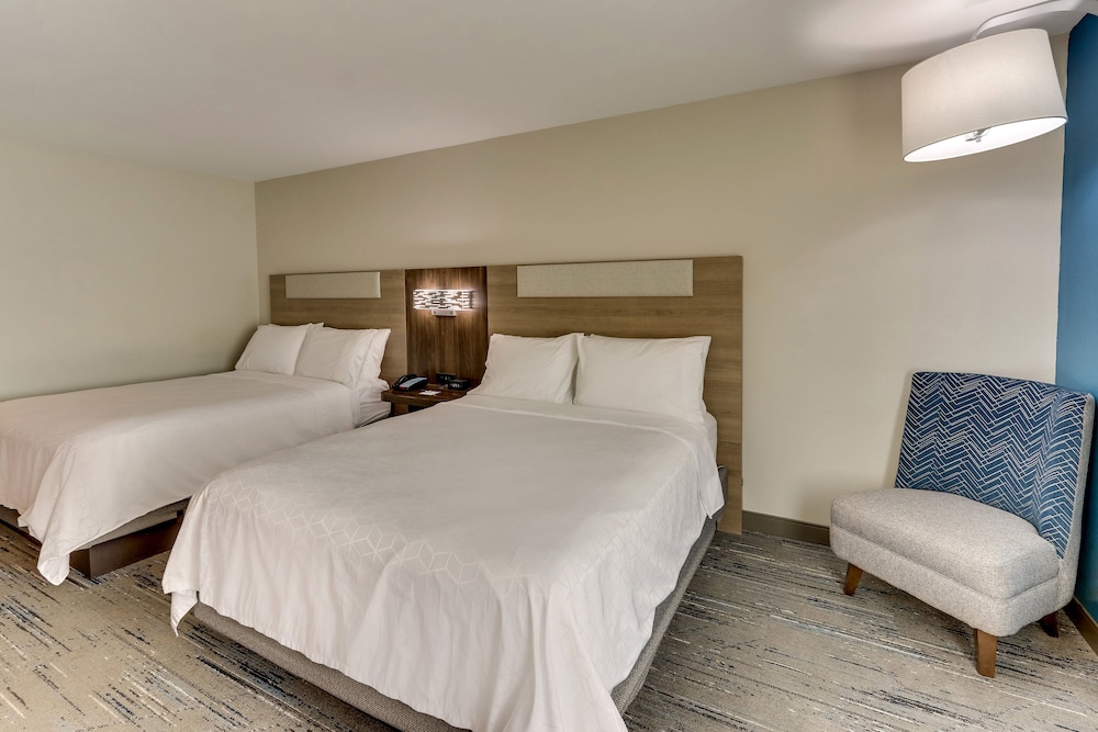 Holiday Inn Express & Suites Ardmore by IHG - photo 19