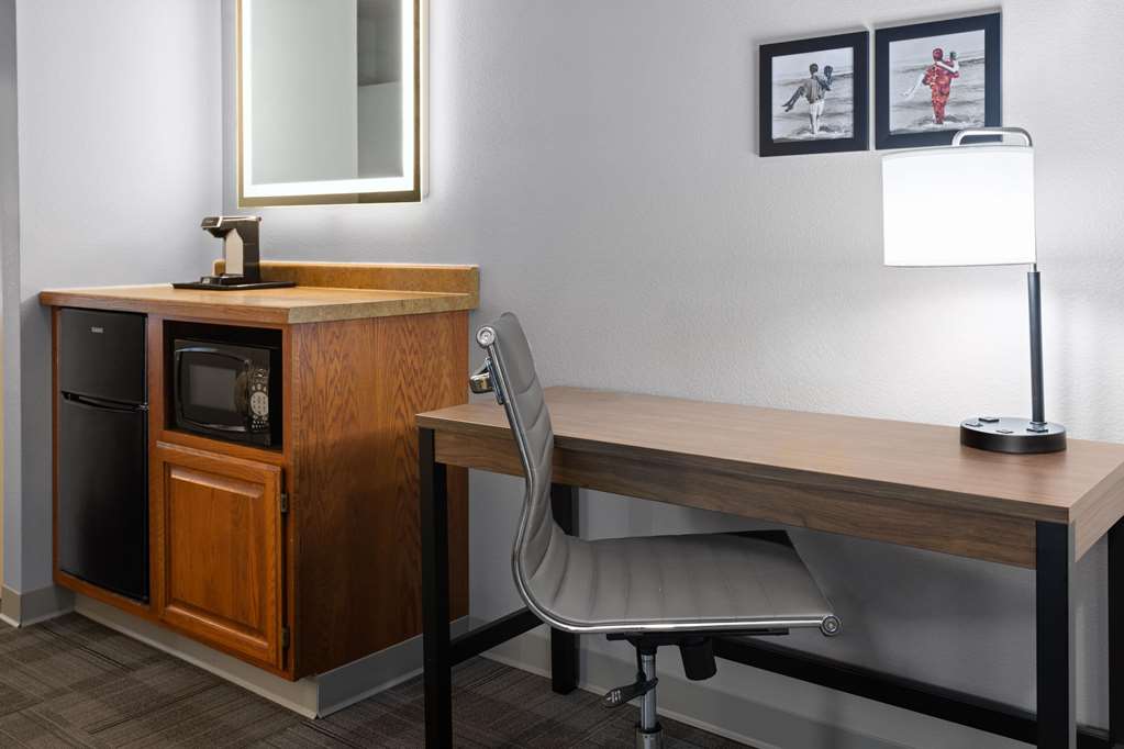 AmericInn by Wyndham Iron Mountain - photo 34