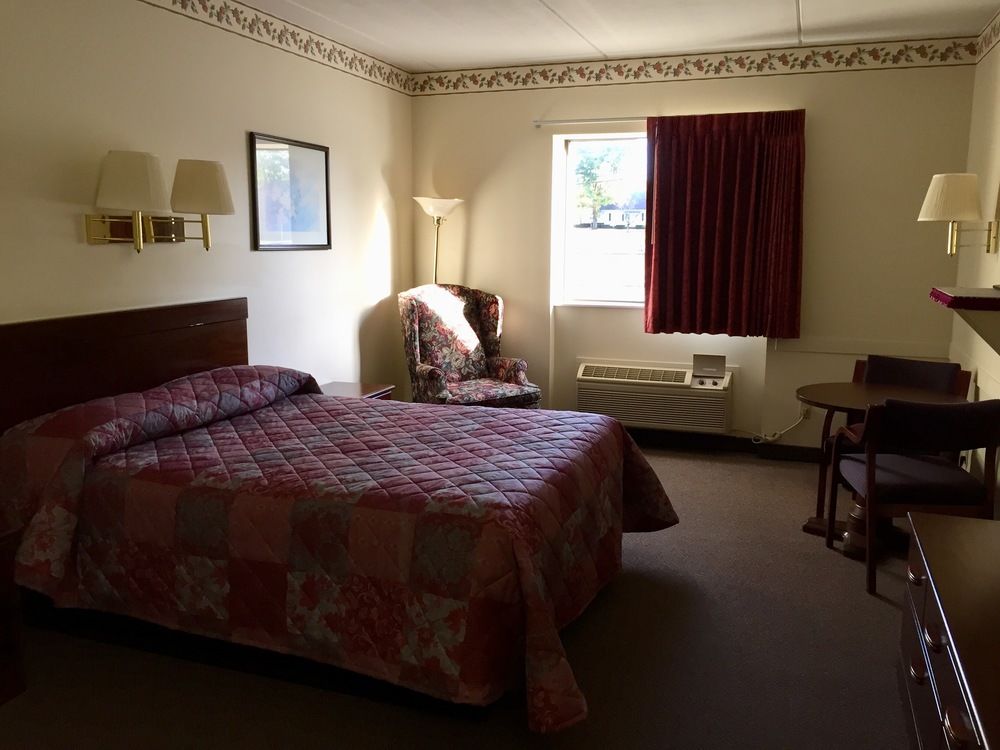 Royal Star Inn - photo 8