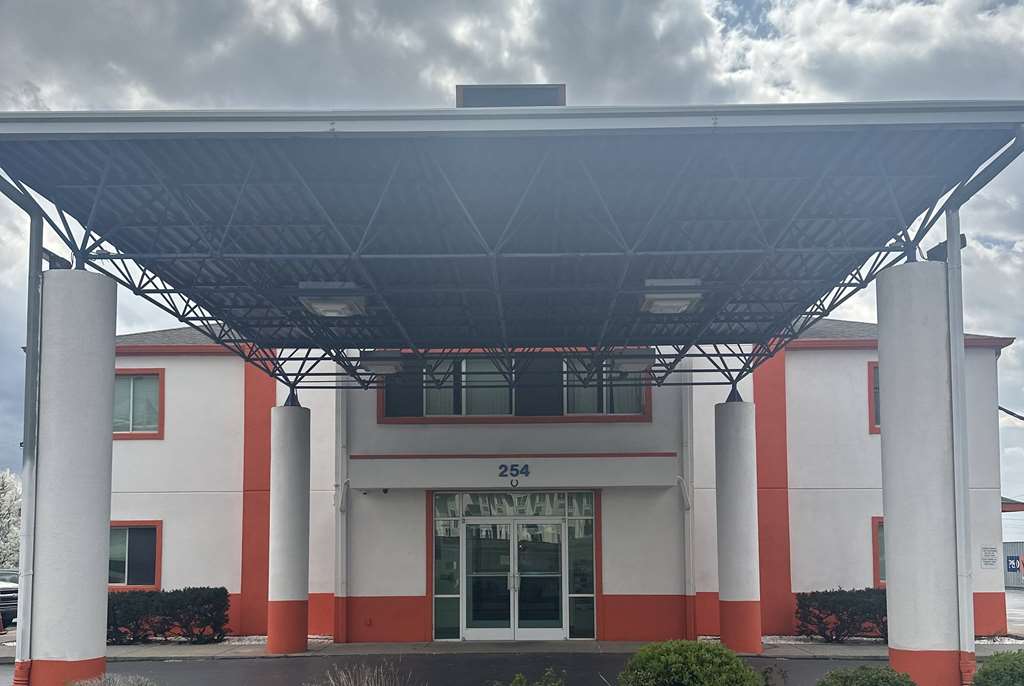 Howard Johnson by Wyndham Clarksville Tennessee - photo 3