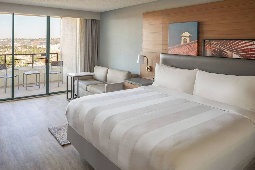 San Diego Marriott Mission Valley - photo 4