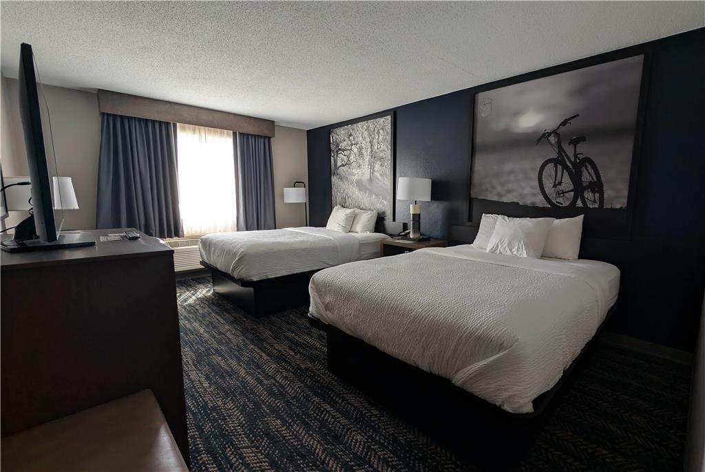 Super 8 by Wyndham Perham - photo 9