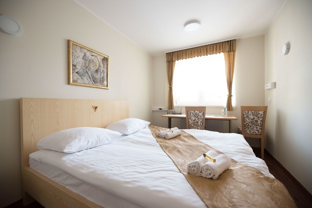 S hotel - carbon neutral hotel in Maribor