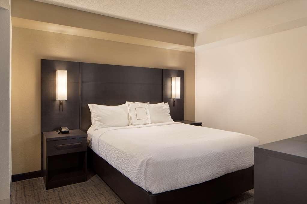Sonesta ES Suites Fresno - photo 3