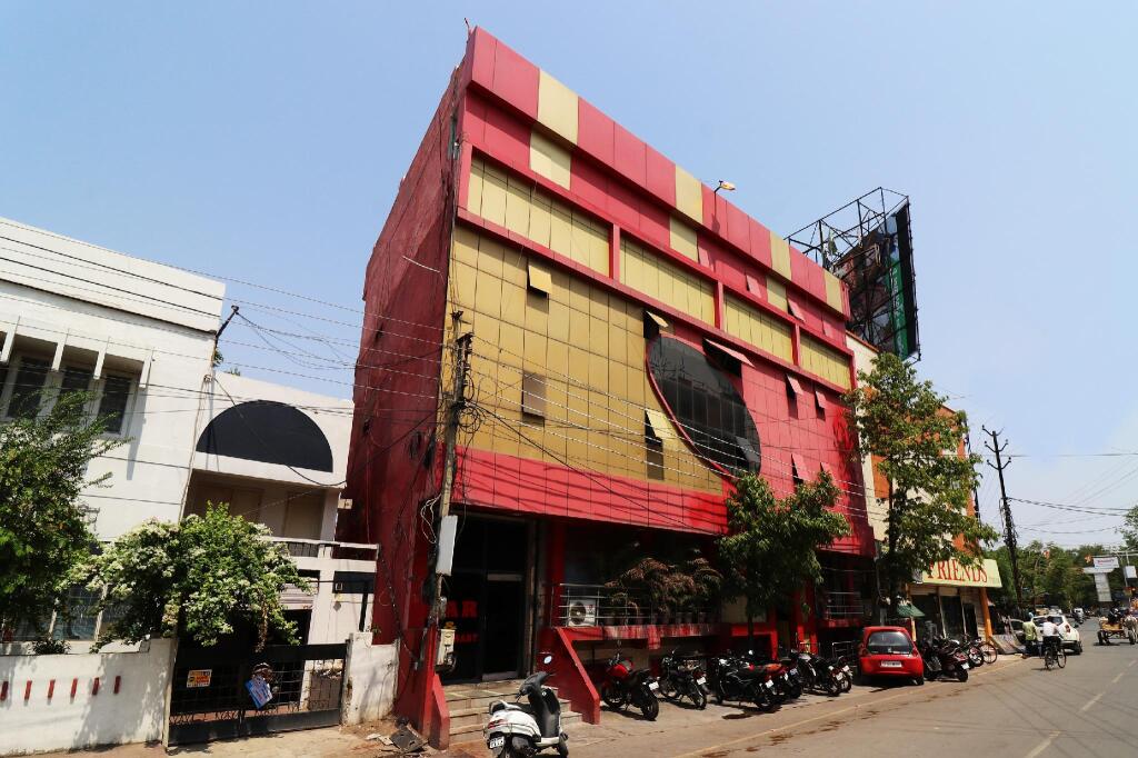 Spot on 37167 Hotel Kgn in Bilaspur, India