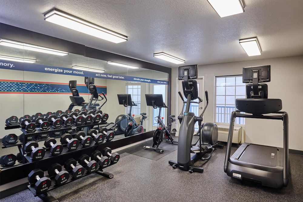 Hampton Inn & Suites Hermosa Beach - photo 49