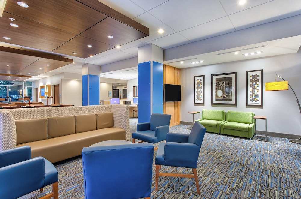Holiday Inn Express Williamsburg by IHG - photo 2