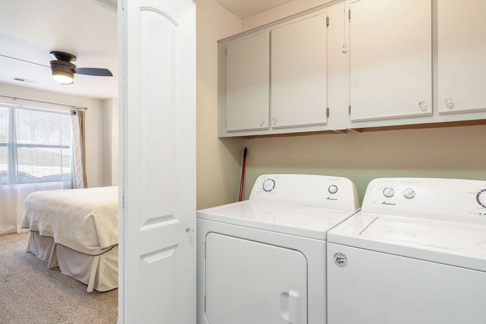 Upscale Step Free Branson Getaway Resort Perks - photo 13