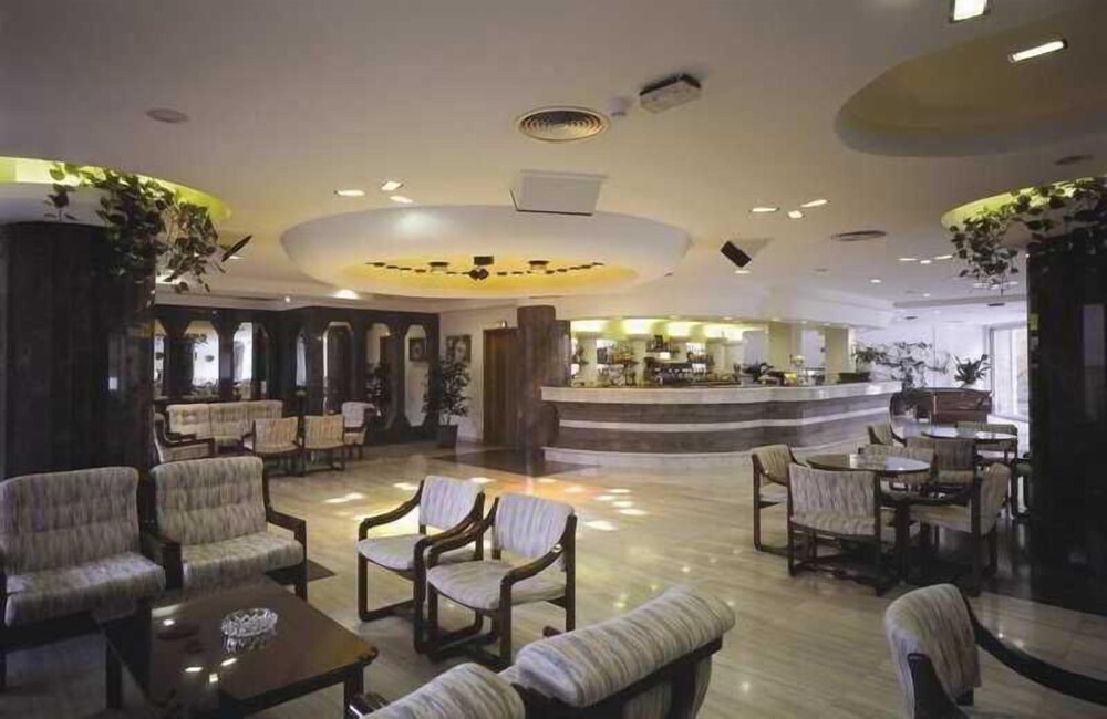 Clippersol - carbon neutral hotel in Lloret De Mar