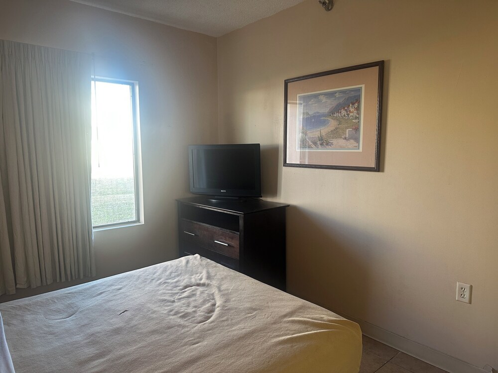 Guest Cottage And Suites - photo 10