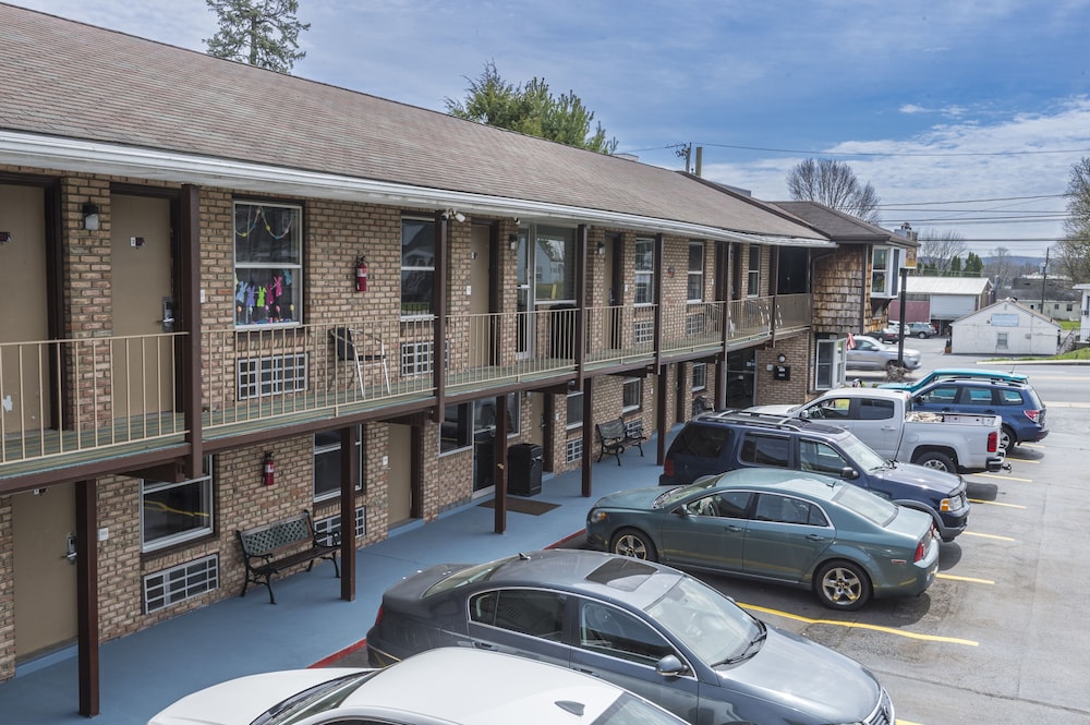 Sunrise Inn Hershey - photo 62
