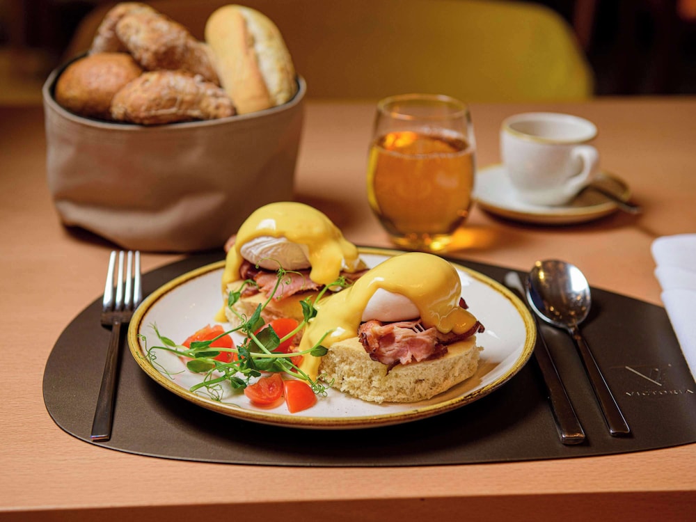 מזון ומשקאות