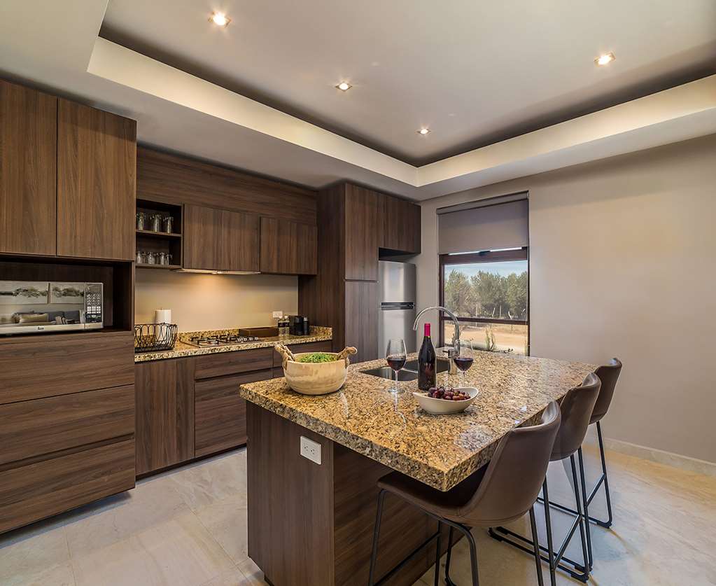 ElCieloResort MasterSuite kitchen