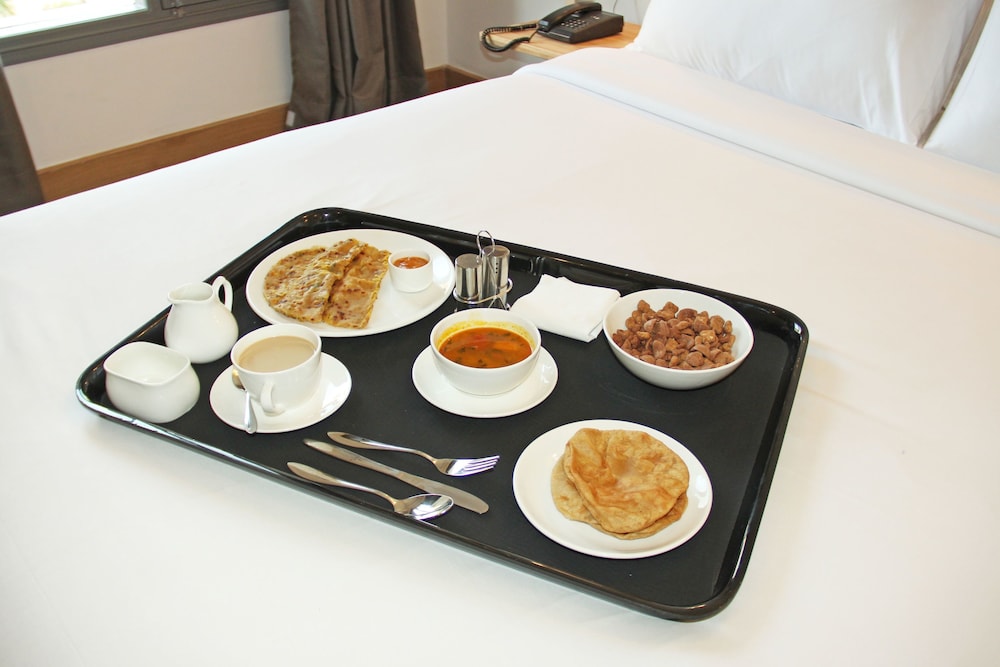 OYO 8914 Hotel Ambrosia