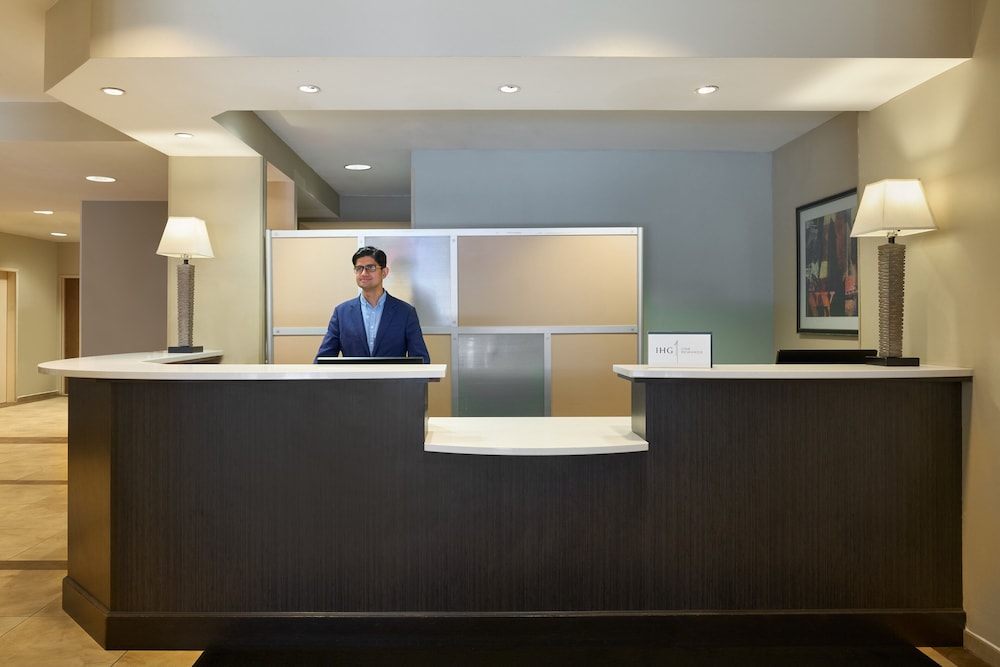 Candlewood Suites New York City Times Square an IHG Hotel - photo 5