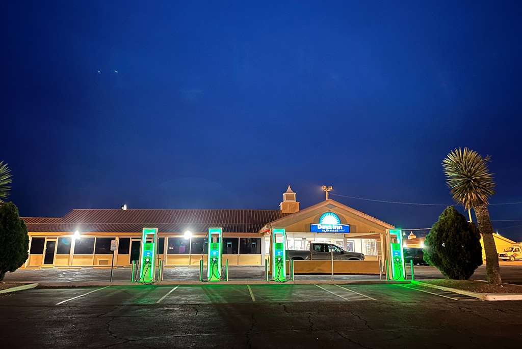 Days Inn by Wyndham Van Horn TX - featured photo