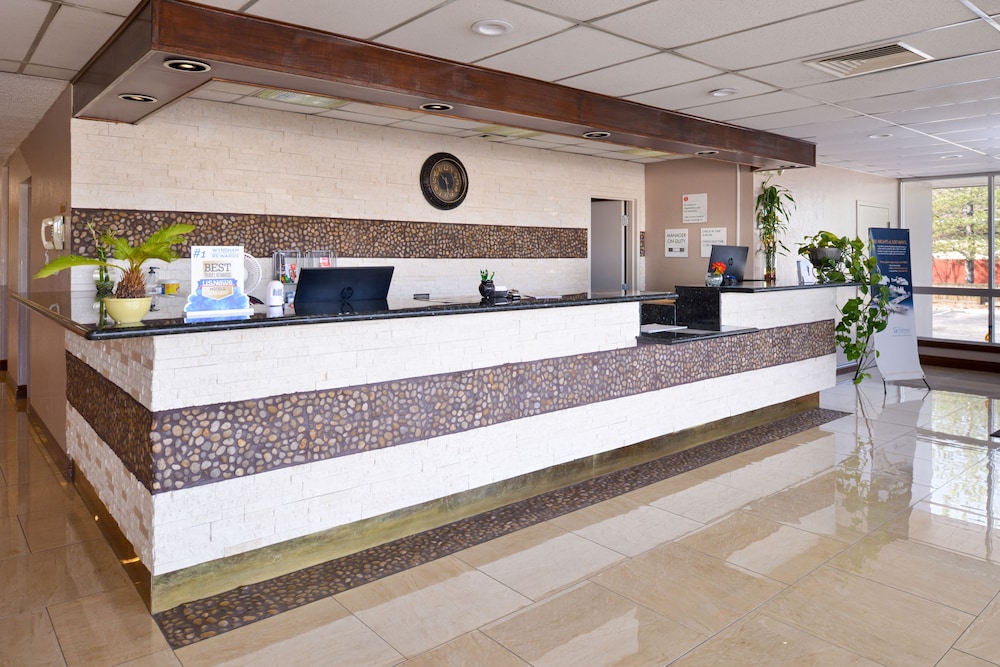 Ramada by Wyndham Grand Junction - photo 3