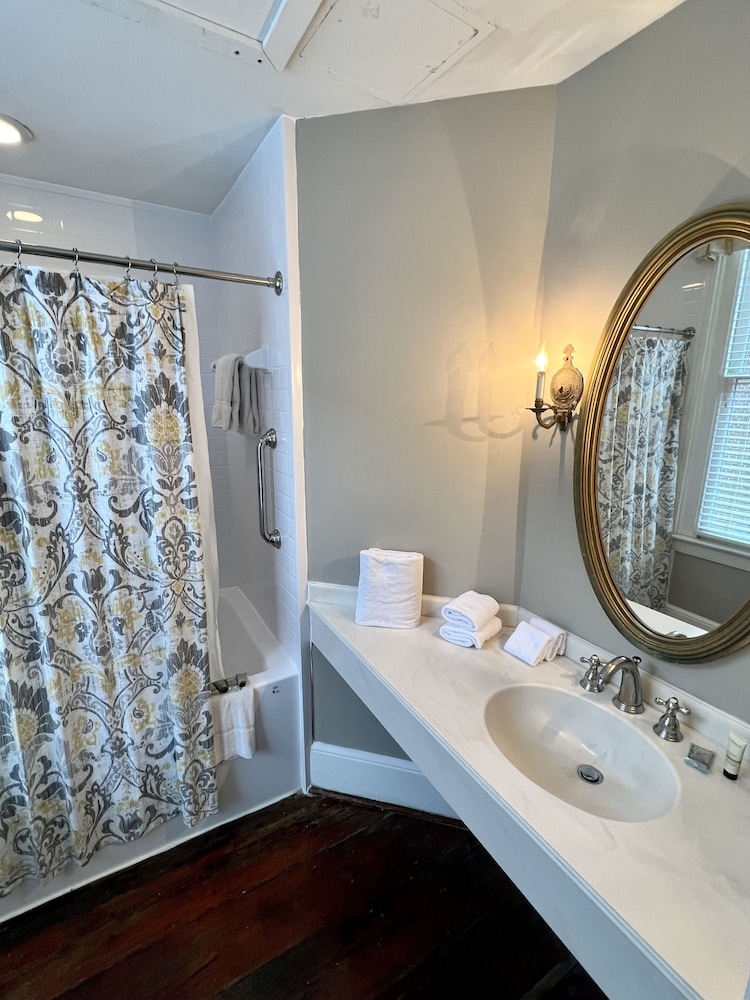 Barksdale House Inn - photo 42