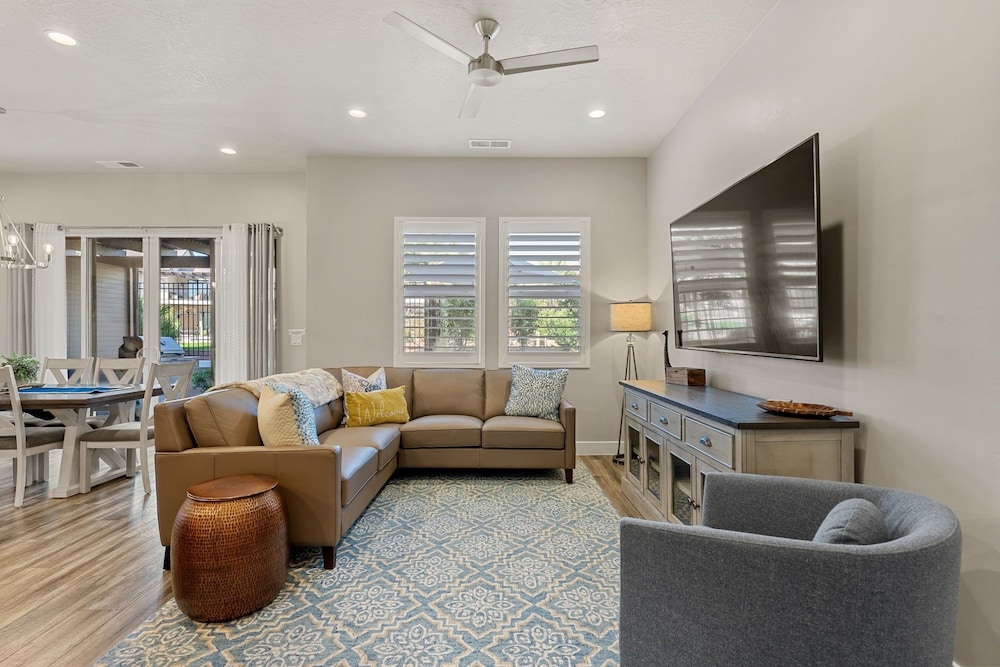Ocotillo Springs #20 by RedAwning — 4-Star Luxury Hotel in Santa Clara, United States