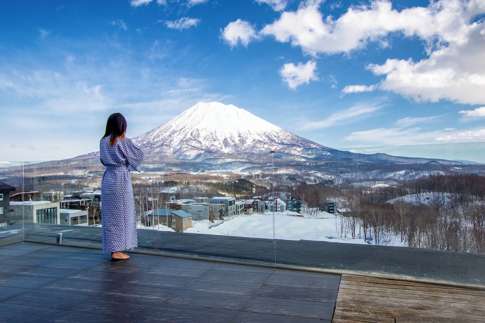 The Vale Niseko — 4-Star Luxury Hotel in Niseko Town, Japan